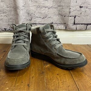 Sorel youth size 3 Madson gray suede Moc toe boots